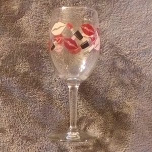 WINE GLASS LIPS AND LIP STICKS 💋💄